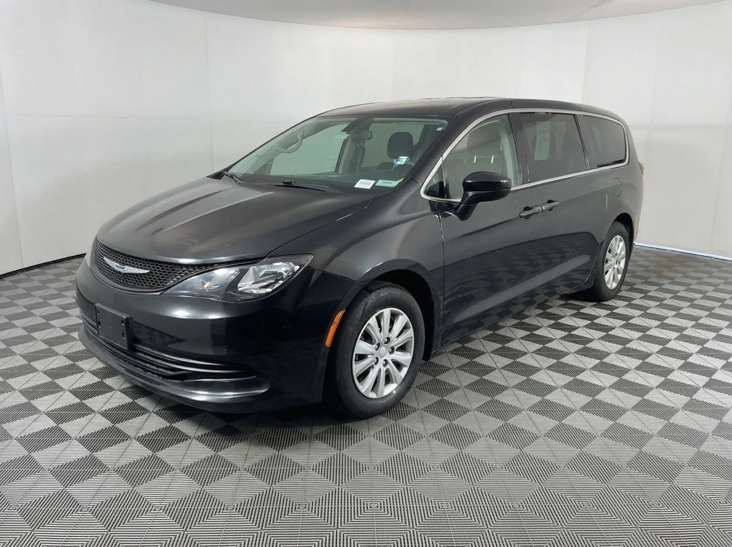 2018 Chrysler Pacifica L — thumbnail 7