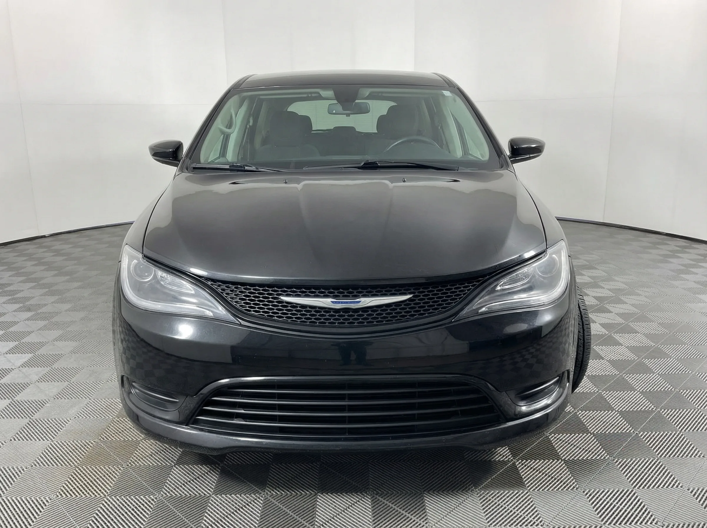 2018 Chrysler Pacifica L — photo 1