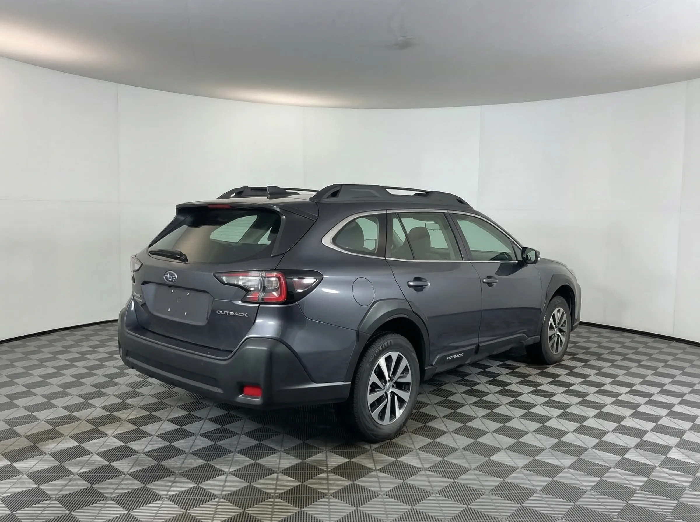 2025 Subaru Outback 2.5i — thumbnail 7
