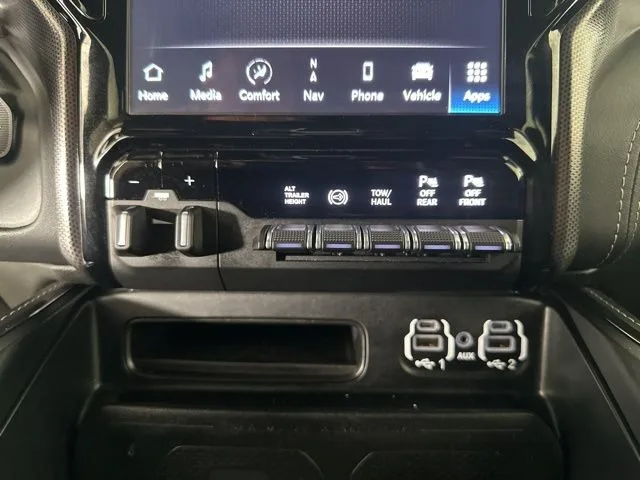 2024 Ram 2500 Limited — thumbnail 16