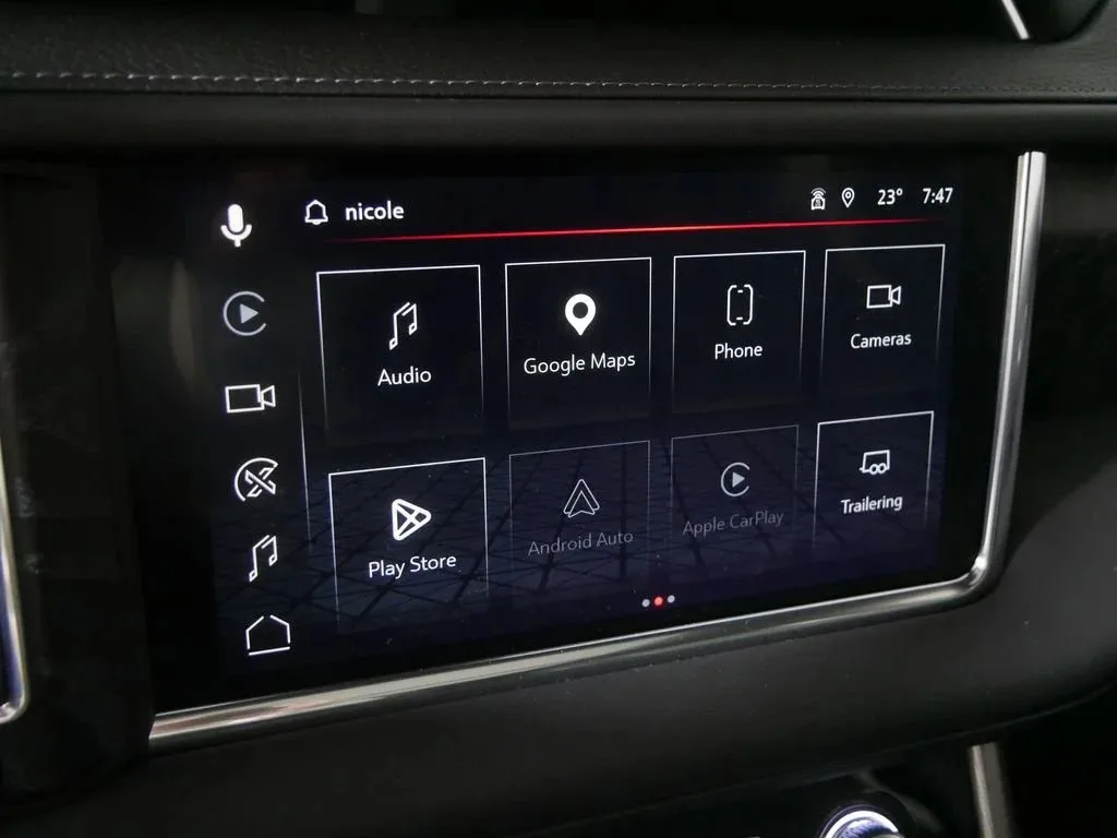 2024 GMC Yukon XL Denali — thumbnail 18
