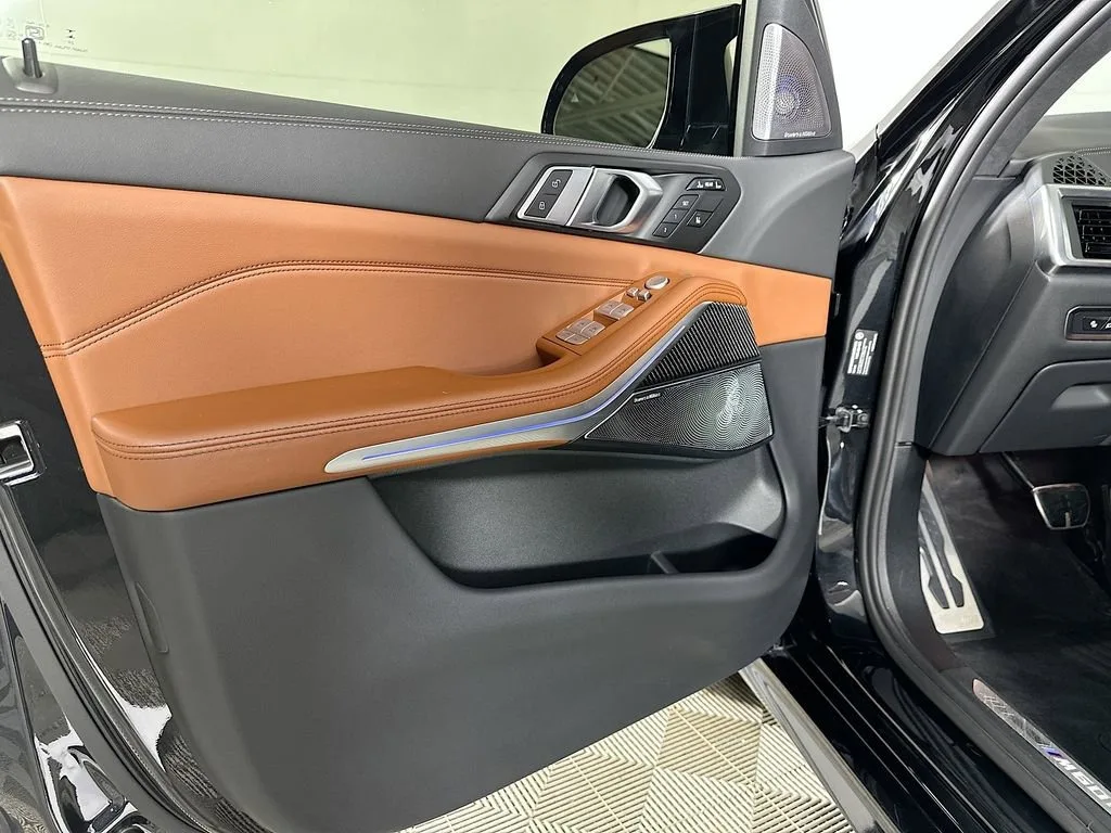 2024 BMW X7 M60i — thumbnail 21