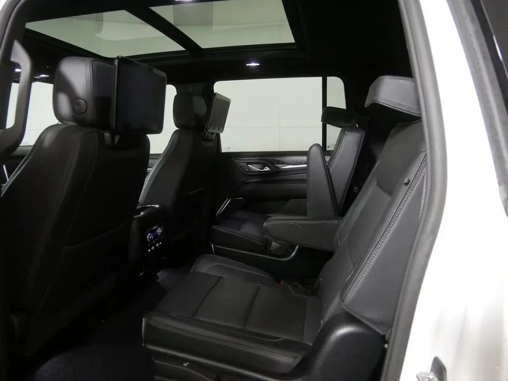 2024 GMC Yukon XL Denali — thumbnail 28