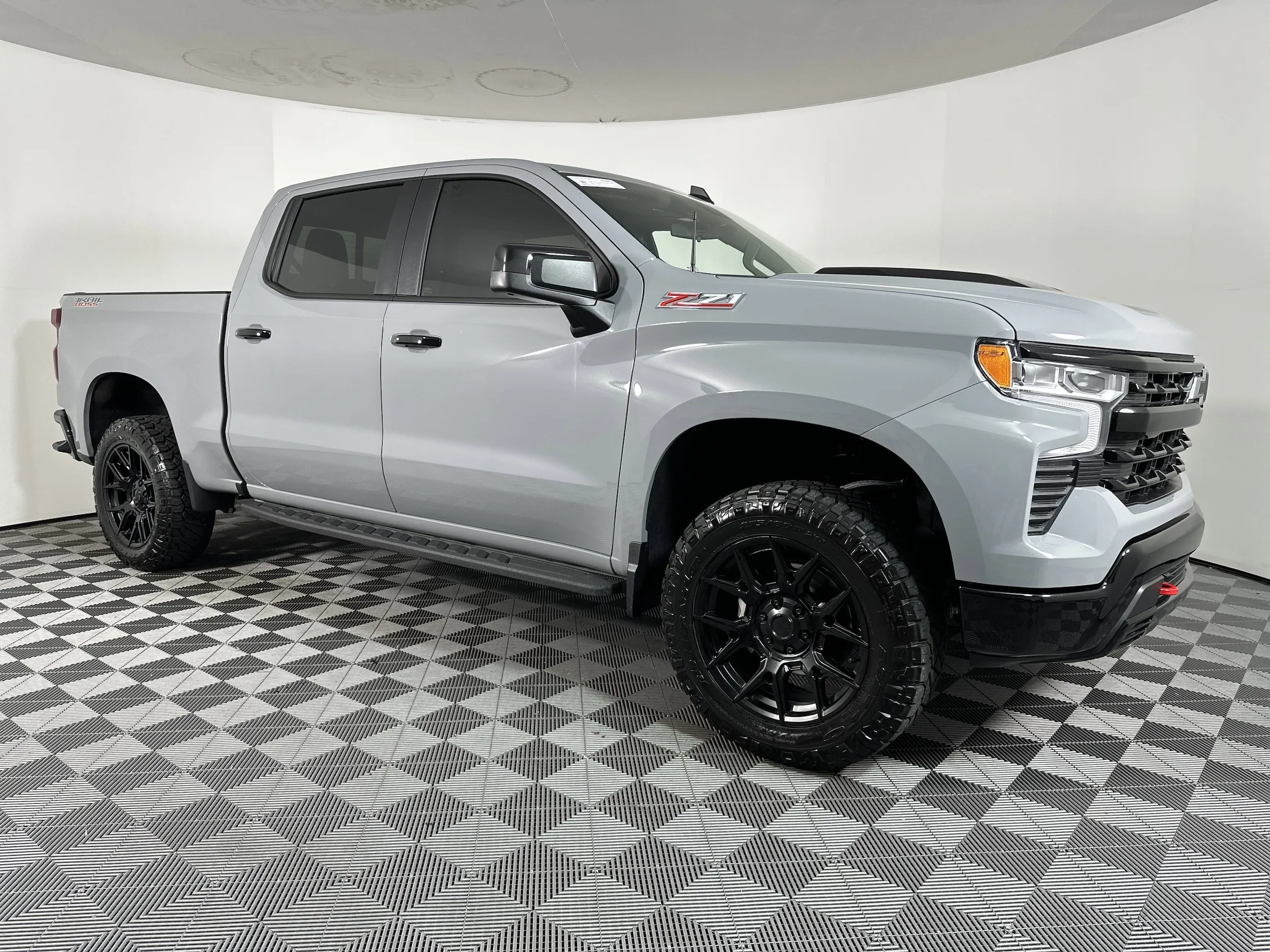 2024 Chevrolet Silverado 1500 LT Trail Boss — thumbnail 4