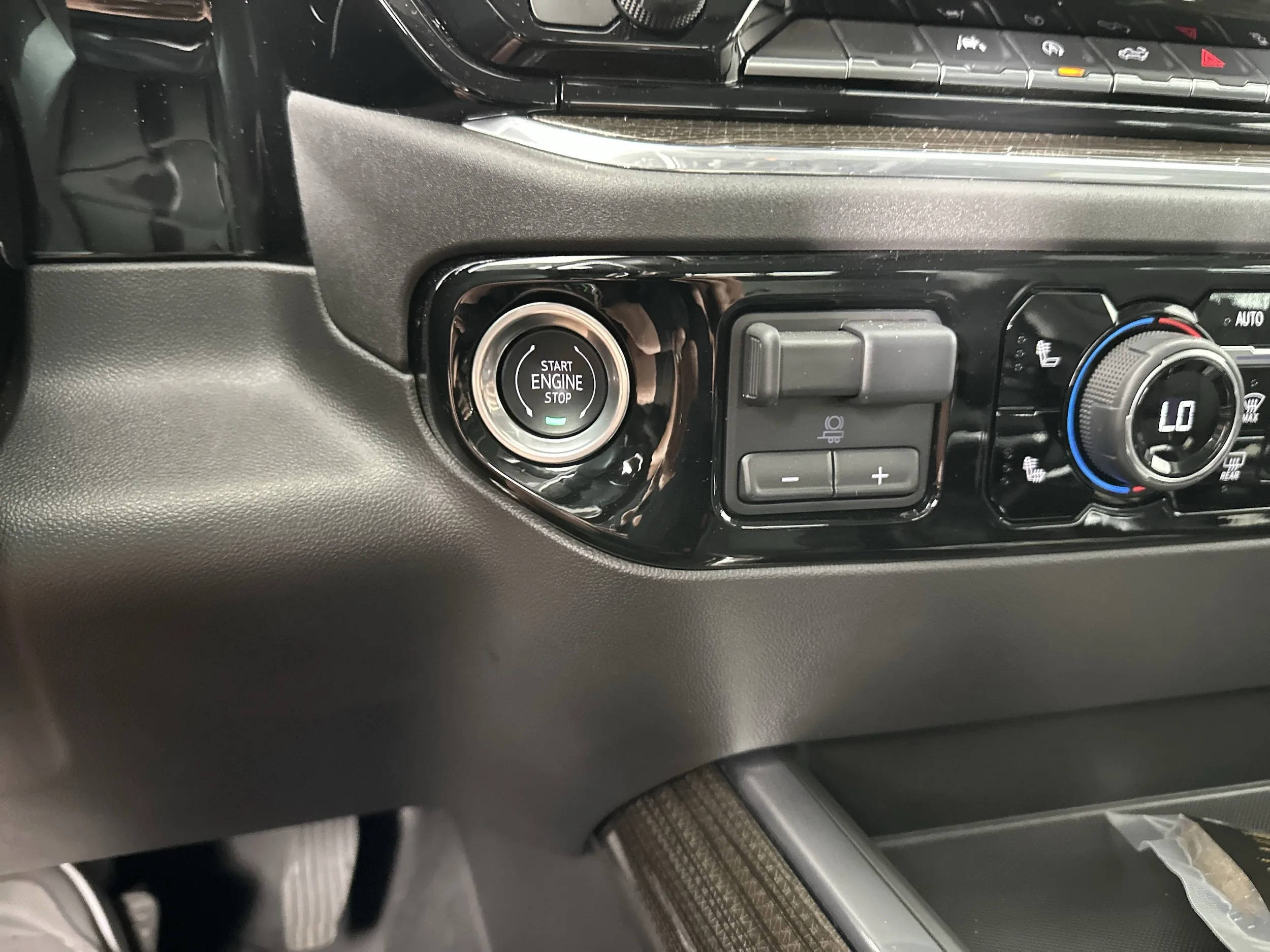 2024 Chevrolet Silverado 1500 LT Trail Boss — thumbnail 35