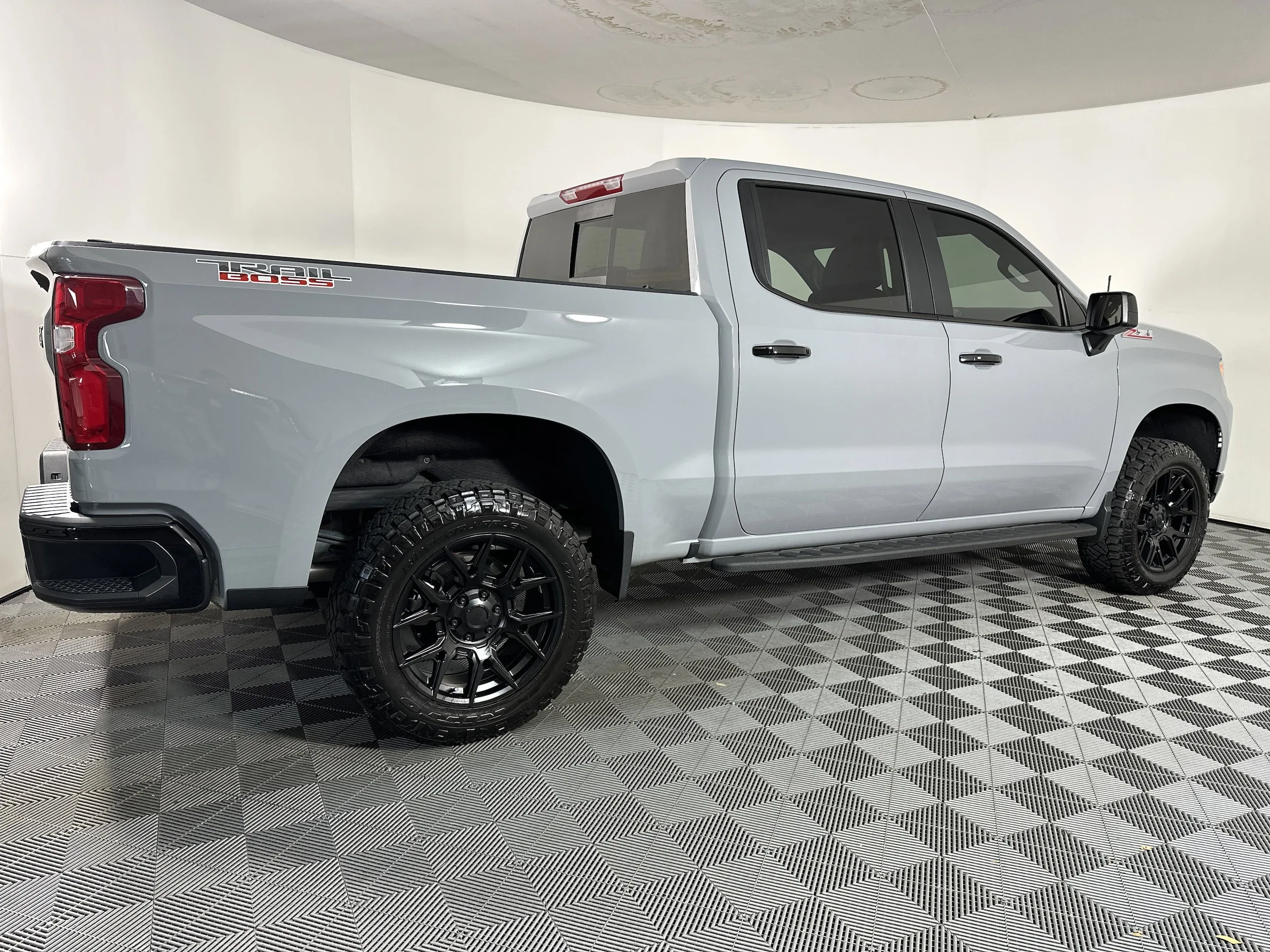 2024 Chevrolet Silverado 1500 LT Trail Boss — thumbnail 7